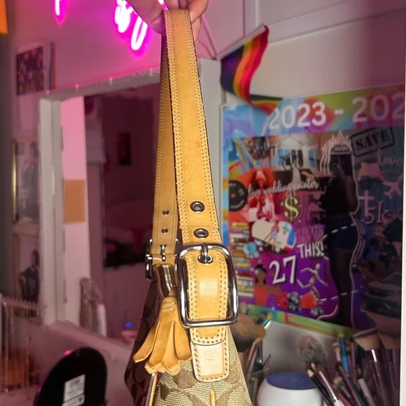 Coach Y2K Vintage Hamptons Demi East West Bauguette - Picture 2 of 11